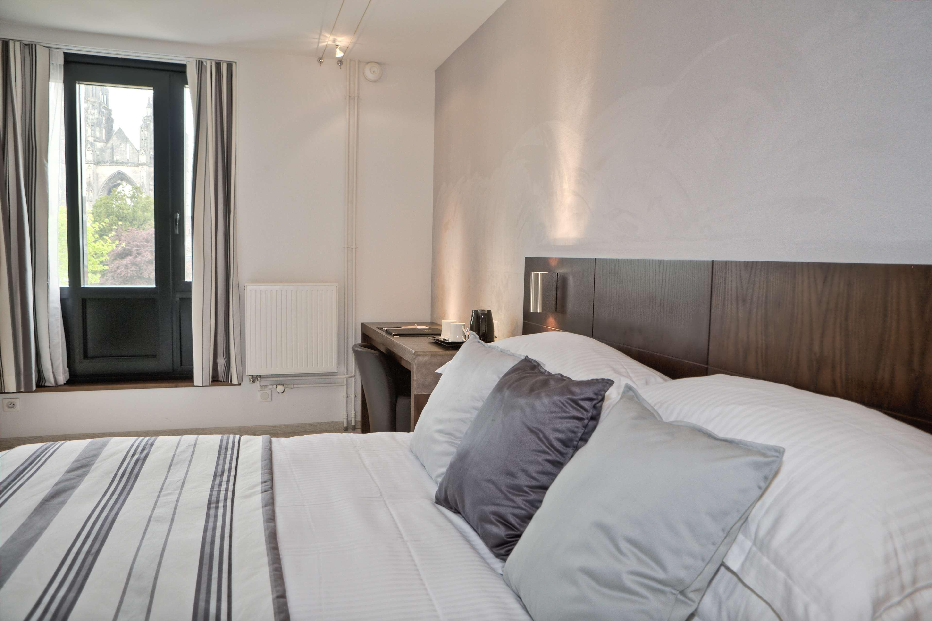 Best Western Plus Hotel Des Francs Soissons Exterior photo