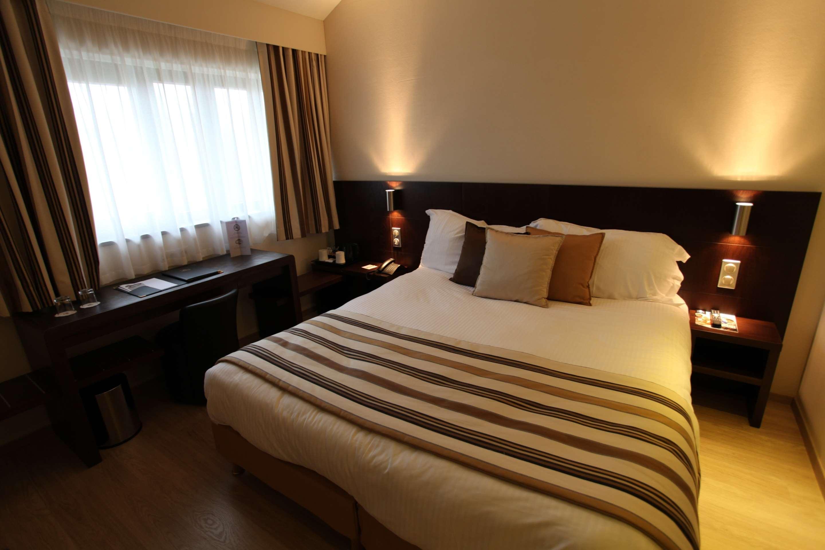 Best Western Plus Hotel Des Francs Soissons Exterior photo